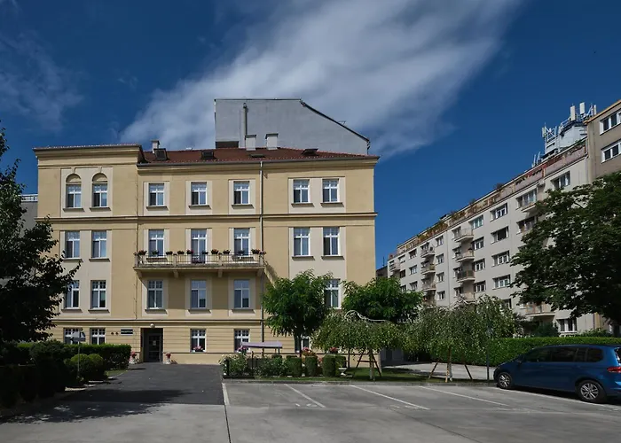 Centrum Salvator Guest house 2*