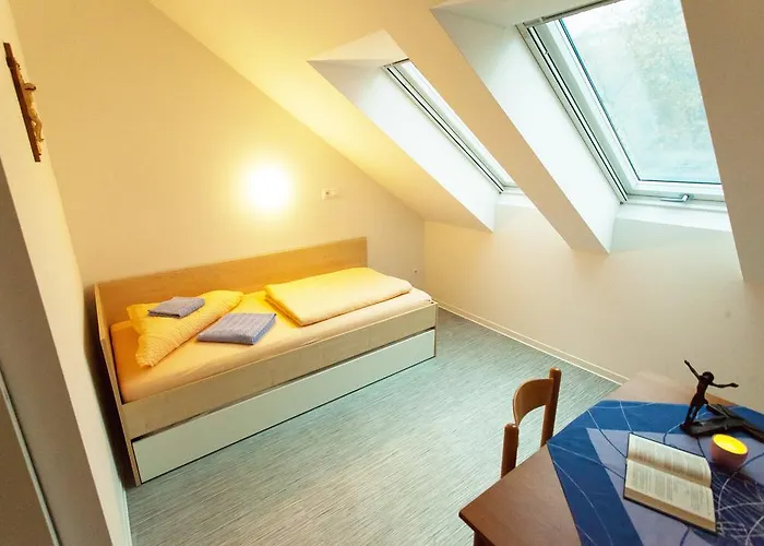 Guest house Centrum Salvator 2*