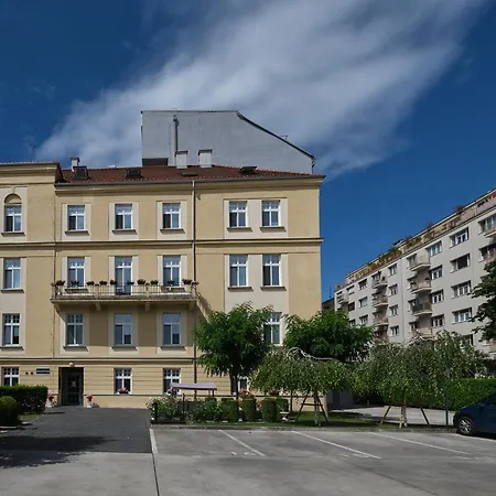 Centrum Salvator Pensionat 2*