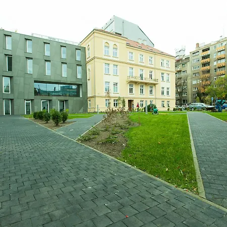 Centrum Salvator Penzión pre hostí Bratislava